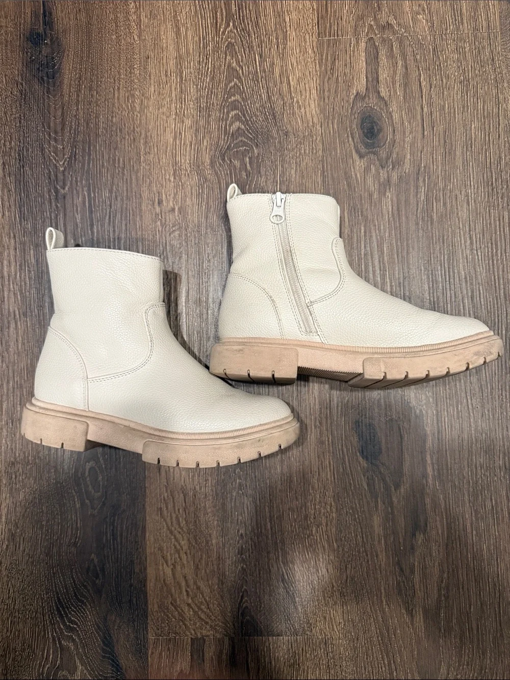 Cat & Jack Cream Kids Ankle Boots